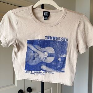 BDG Urban Outfitters Tennessee Guitar Graphic Cropped Baby Tee Size M NWT